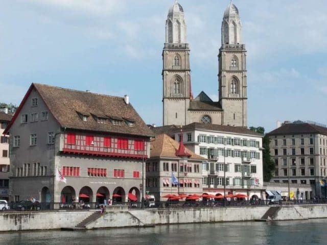 Promenade touristique guidée de Zurich